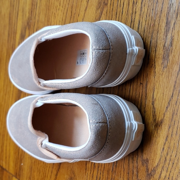 🎉HP🎉 Sparkly peach Vans slip on sneakers, size 2.5 - Picture 3 of 10